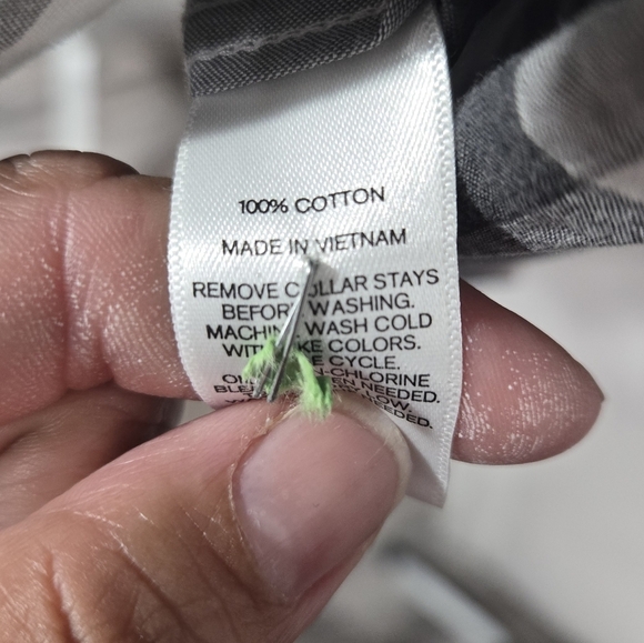 Men's Express Ultra Slim Checkered Button Down Shirt Sz Large - Picture 7 of 7